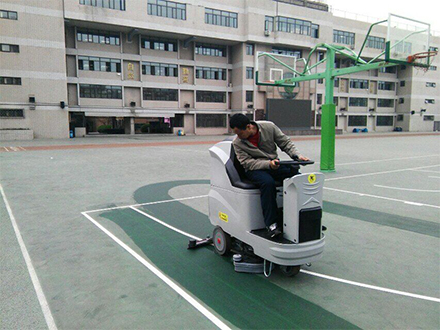 师范大学附属中学